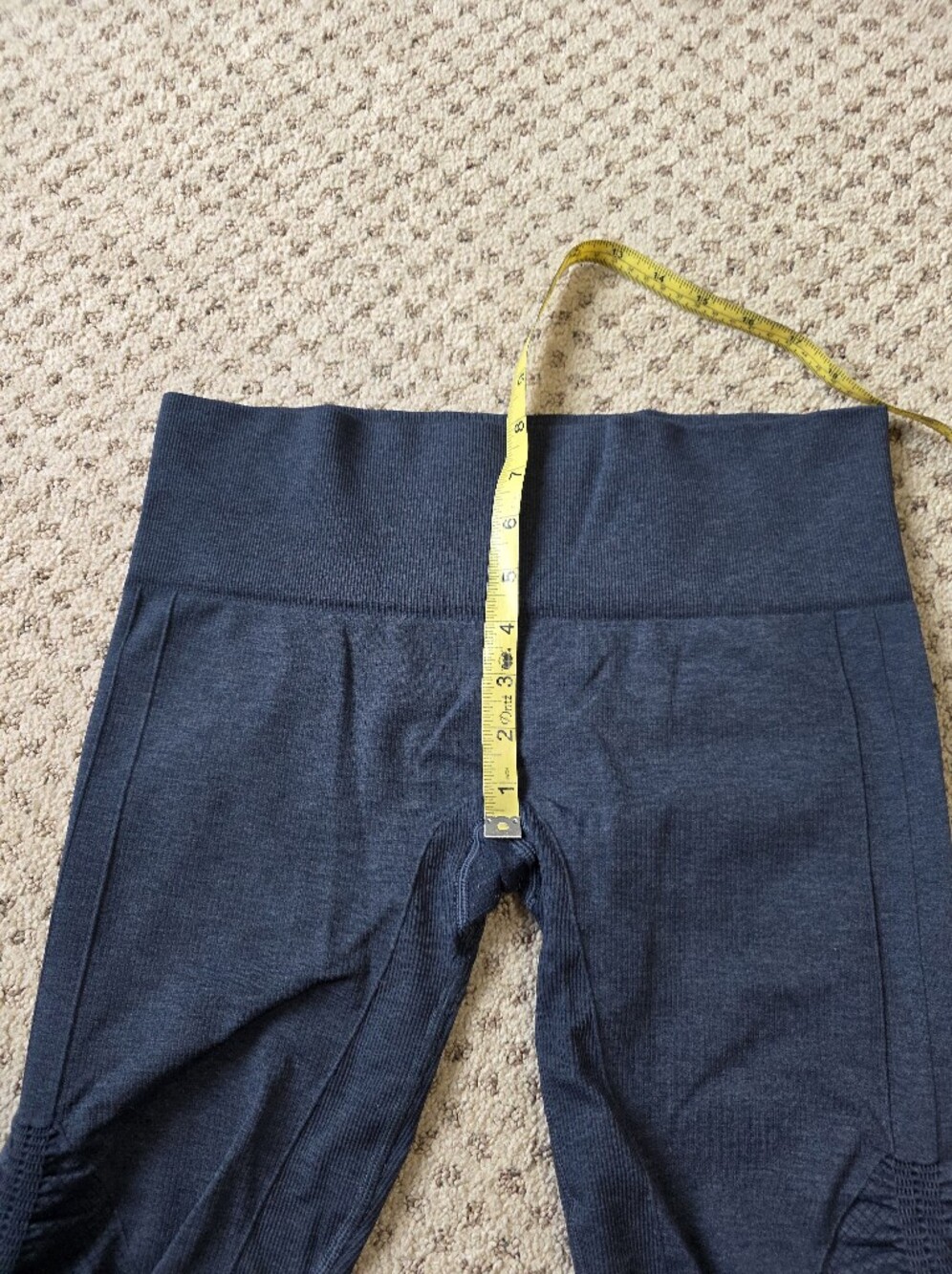 lululemon athletica In The Flow Crop - Picture 4 of 8